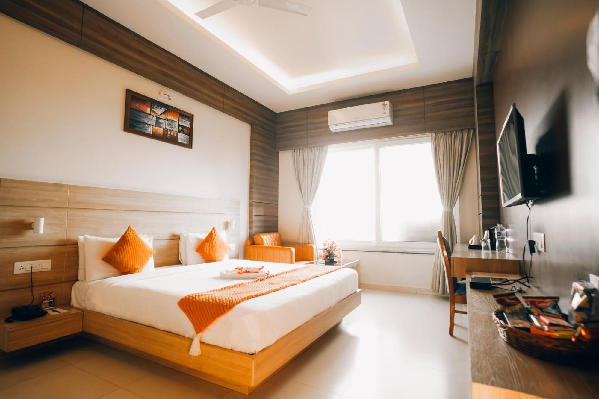 Imperial Heights Hotel เดฟการ์ ภายนอก รูปภาพ