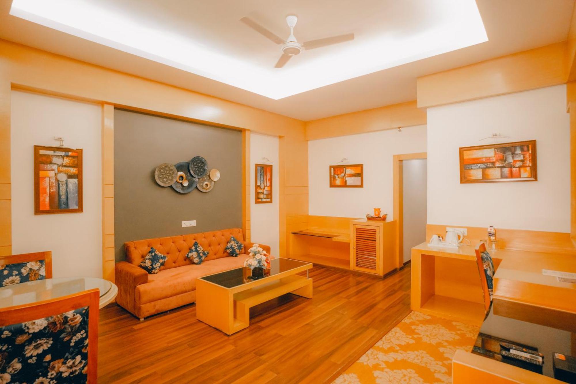 Imperial Heights Hotel เดฟการ์ ภายนอก รูปภาพ